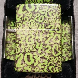 Zippo Green and Black Lighter